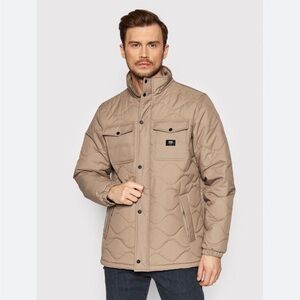 Vans Peyron Mte quilted barn jacket lightly used- Excellent condition  Barbour